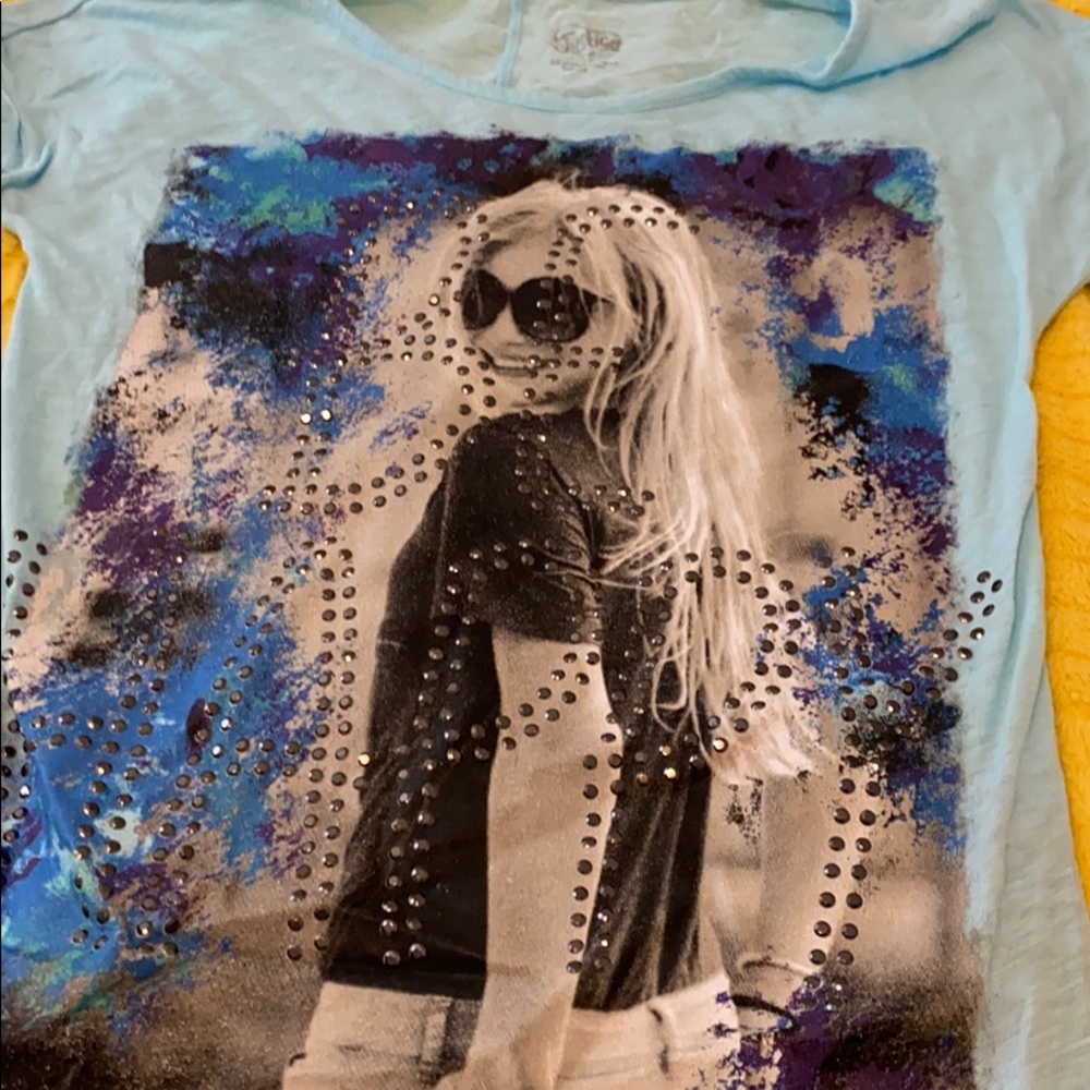 Girls fashion shirt